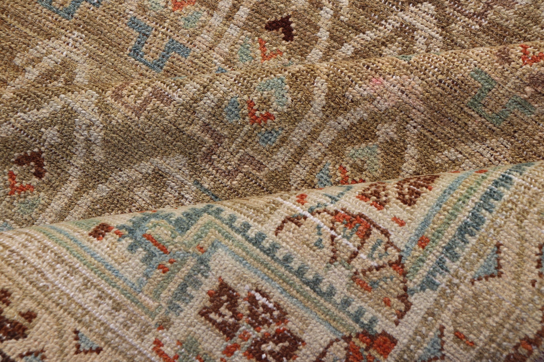 Measures: 4'6 x 9'2 Antique Hamadan Gallery Rug in Wool with All - Over Sub - Geometric Paisley Design. Keivan Woven Arts; rug EN - 15182, country of origin / type: Iran / Hamadan, circa 1920. This antique Persian Hamadan rug has been hand - knotted... - Keivan Woven ArtsEN - 15182 - 22860Rug