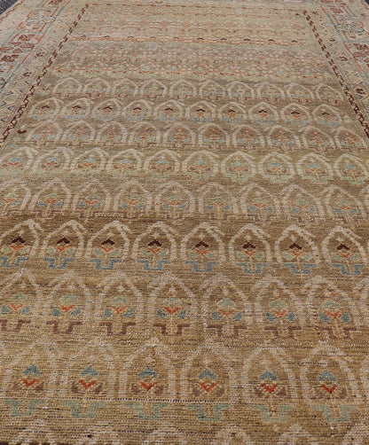 Measures: 4'6 x 9'2 Antique Hamadan Gallery Rug in Wool with All - Over Sub - Geometric Paisley Design. Keivan Woven Arts; rug EN - 15182, country of origin / type: Iran / Hamadan, circa 1920. This antique Persian Hamadan rug has been hand - knotted... - Keivan Woven ArtsEN - 15182 - 22860Rug