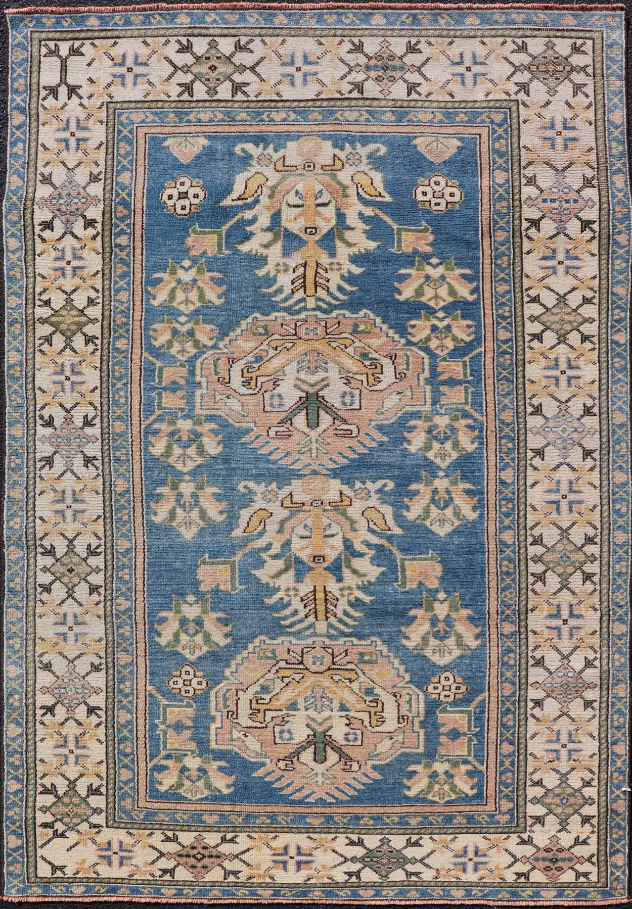Measures: 4'8 x 7'2 Vintage Turkish Oushak Rug with Large Medallion Design On A Blue Field. Keivan Woven Arts/rug EN - 15183, country of origin / type: Turkey / Oushak, circa 1950. Vintage Turkish Rug, Blue rug Blue Turkish rug. - Keivan Woven ArtsEN - 15183 - 22986Rug