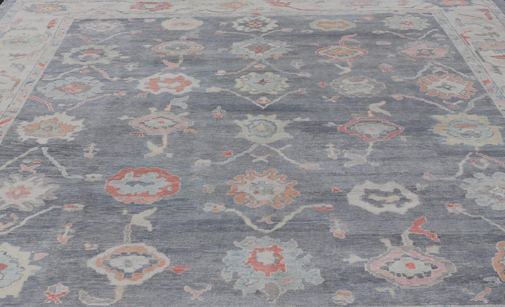 Measures: 14'5 x 18'0 Large Turkish Modern Oushak Rug in Gray and Neutrals and All - Over Design. Keivan Woven Arts / rug EN - 15205, country of origin / type: Turkey / Oushak This traditional Oushak rug from Turkey features a subdued, neutral c... - Keivan Woven ArtsEN - 15205 - 22243
