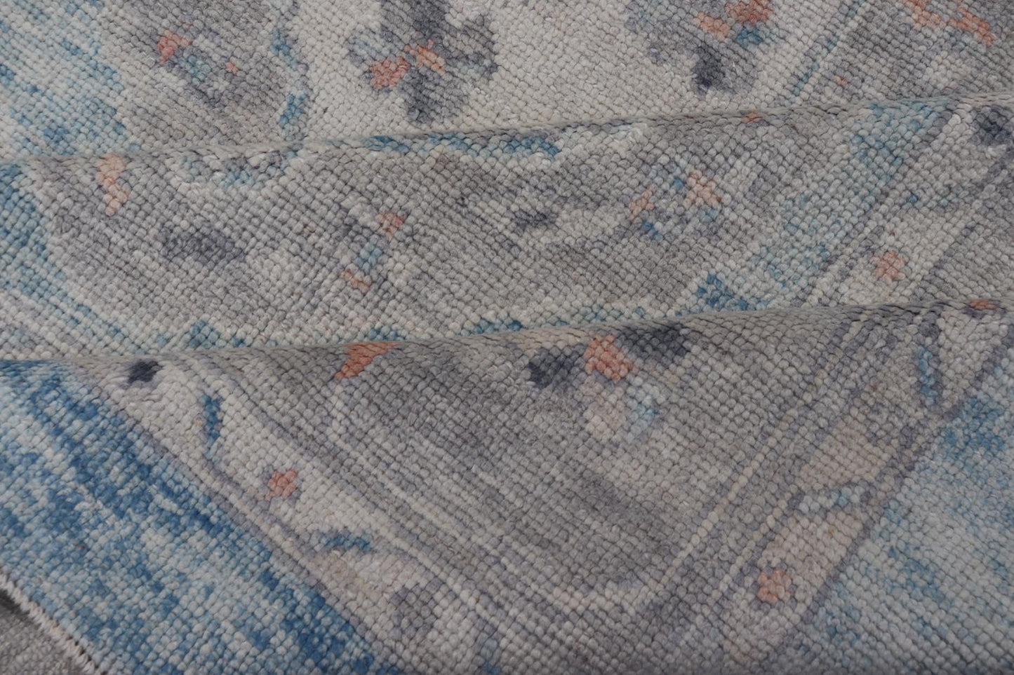 Measures: 13'9 x 17'6 All - Over Tribal Motifs Design Light Blue with Hints of Orange Turkish Oushak Rug. Keivan Woven Arts, rug EN - 15206, country of origin or type: Turkish Oushak This striking Turkish Oushak rug bears a light blue body that ... - Keivan Woven ArtsEN - 15206 - 22428Rug