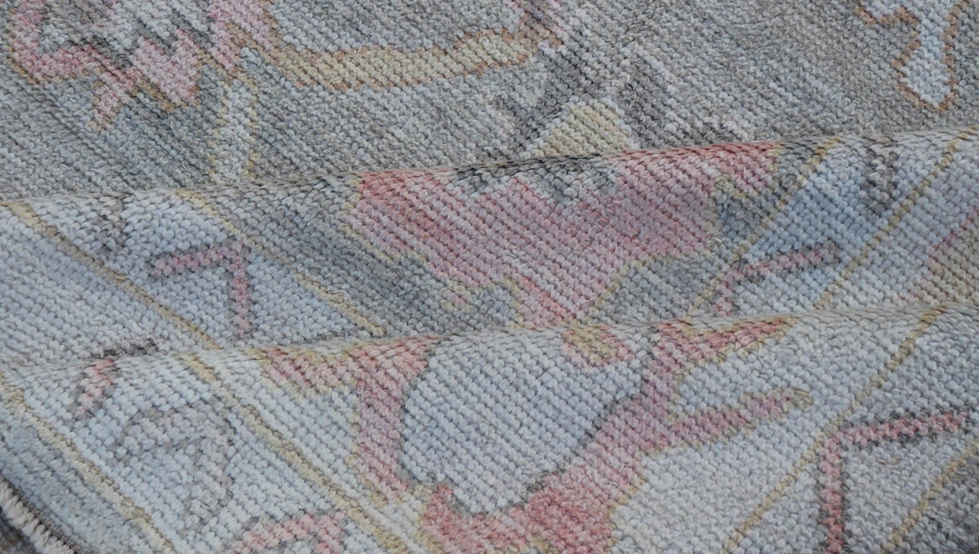 Measures: 9'0 x 11'9 Tribal Design Turkish Oushak Rug with Medallions in Light Green and Multi Colors. Keivan Woven Arts / rug EN - 15210, country of origin / type: Turkey / Oushak This unique design Oushak rug from Turkey features a bold desi... - Keivan Woven ArtsEN - 15210 - 21895Rug