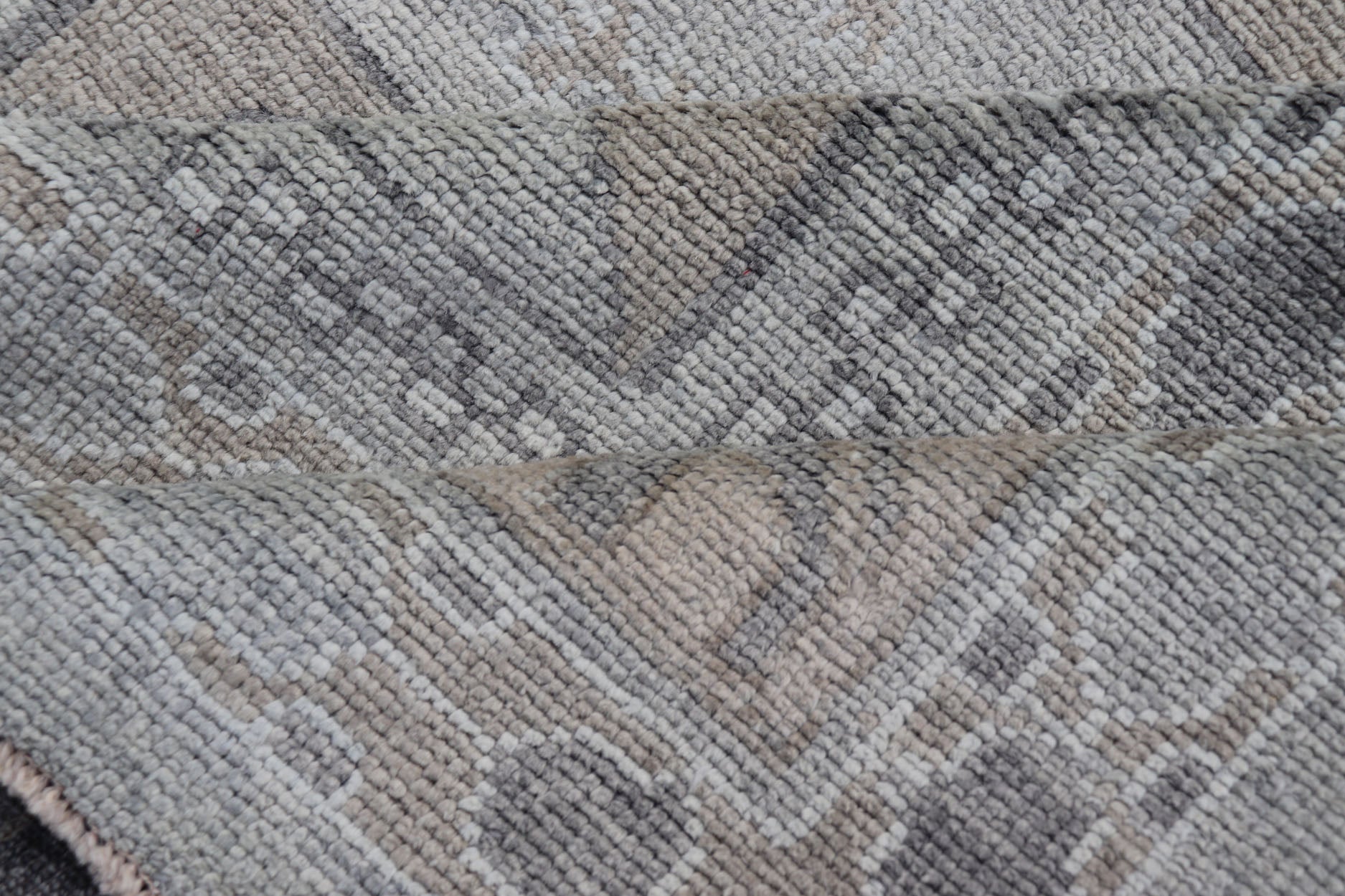 Measures: 9'3 x 10'5 Modern Turkish Oushak Rug with Shades of Gray with Tribal Design. Keivan Woven Arts / rug EN - 15211, country of origin / type: Turkey / Oushak This unique design Oushak rug from Turkey features a bold design with fun colo... - Keivan Woven ArtsEN - 15211 - 22878Rug