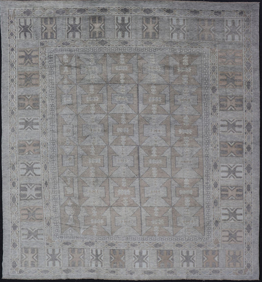 Measures: 9'3 x 10'5 Modern Turkish Oushak Rug with Shades of Gray with Tribal Design. Keivan Woven Arts / rug EN - 15211, country of origin / type: Turkey / Oushak This unique design Oushak rug from Turkey features a bold design with fun colo... - Keivan Woven ArtsEN - 15211 - 22878Rug