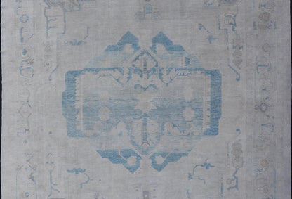 Measures: 10'0 x 13'3 Modern Turkish Oushak Large Medallion Rug in Light Blue and Cream. Keivan Woven Arts / rug EN - 15213, country of origin / type: Turkey / Oushak This traditional Oushak rug from Turkey features a subdued color palette and... - Keivan Woven ArtsEN - 15213 - 21901Rug