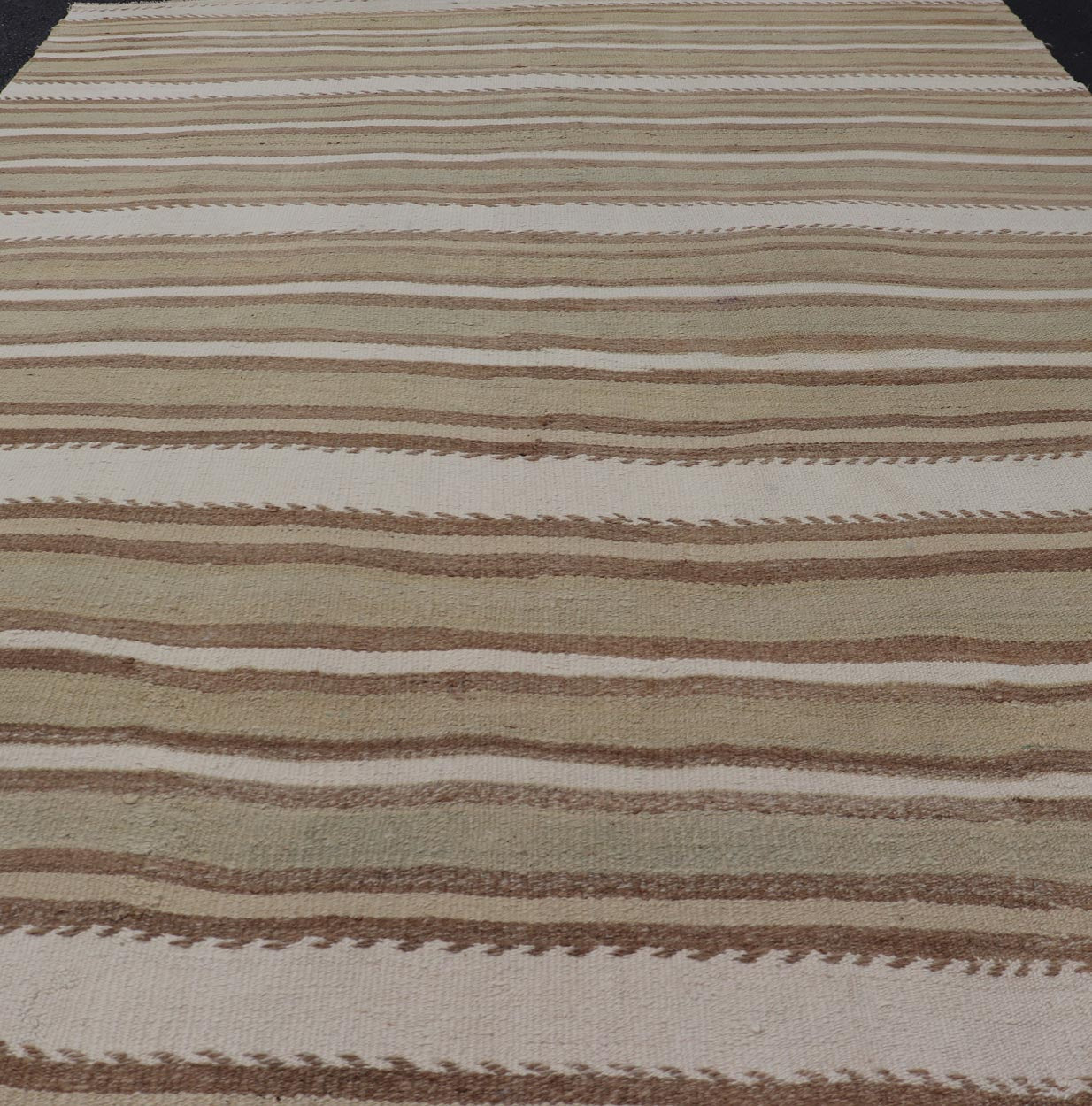 Striped Flat - Weave Vintage Turkish Kilim in Green, Cream, brown and Tan. Keivan Woven Arts / rug EN - 15245, country of origin / type: Turkey / Kilim, circa 1950 Measures: 4'11 x 8'1 This lightly - colored Turkish Kilim is flat - woven in a mi... - Keivan Woven ArtsEN - 15245 - 24049Rug