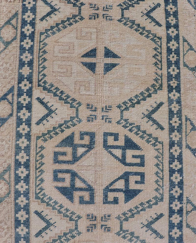 Vintage Oushak Turkish Runner with Geometric Design in Blue, Tan, and Blush. Keivan Woven Arts / rug EN - 15277 country of origin / type: Turkey / Oushak, circa 1940 Measures: 2'5 x 9'8 This vintage Turkish runner from Turkey features an... - Keivan Woven ArtsEN - 15277 - 23601Rug