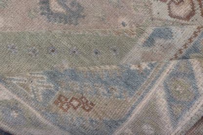 Vintage Turkish Rug with Unique Design in Blue, Taupe, Butter & Neutral Colors. Keivan Woven Arts / rug EN - 15376, country of origin / type: Turkey / Oushak, circa 1950 Measures: 4'6 x 6'6 This enchanting and unique vintage Oushak rug was made in... - Keivan Woven ArtsEN - 15376 - 23821Rug