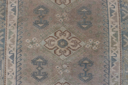 Vintage Turkish Rug with Unique Design in Blue, Taupe, Butter & Neutral Colors. Keivan Woven Arts / rug EN - 15376, country of origin / type: Turkey / Oushak, circa 1950 Measures: 4'6 x 6'6 This enchanting and unique vintage Oushak rug was made in... - Keivan Woven ArtsEN - 15376 - 23821Rug