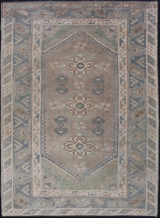Vintage Turkish Rug with Unique Design in Blue, Taupe, Butter & Neutral Colors. Keivan Woven Arts / rug EN - 15376, country of origin / type: Turkey / Oushak, circa 1950 Measures: 4'6 x 6'6 This enchanting and unique vintage Oushak rug was made in... - Keivan Woven ArtsEN - 15376 - 23821Rug