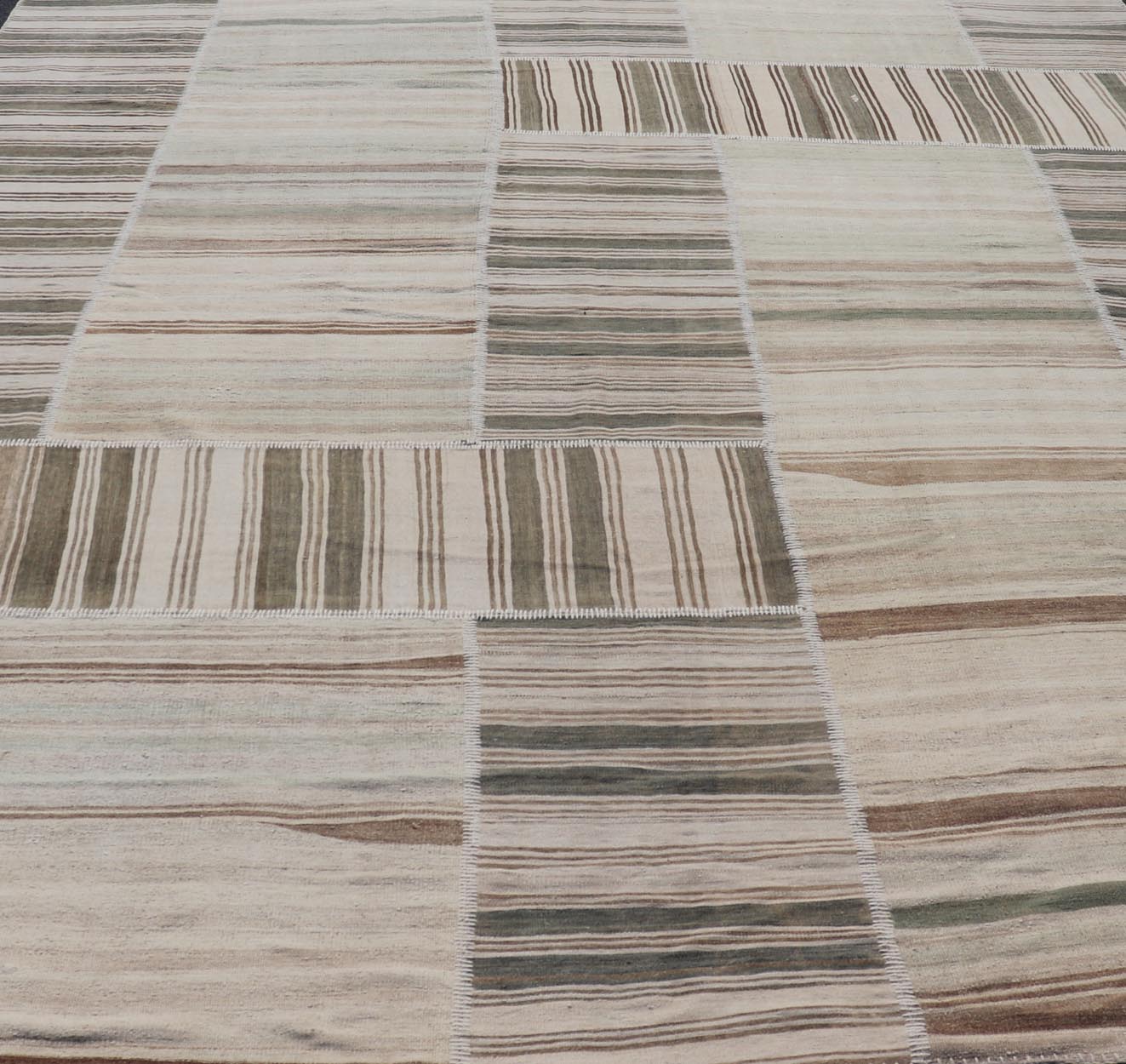 nan - Keivan Woven ArtsEN - 15518 - 26526Rug