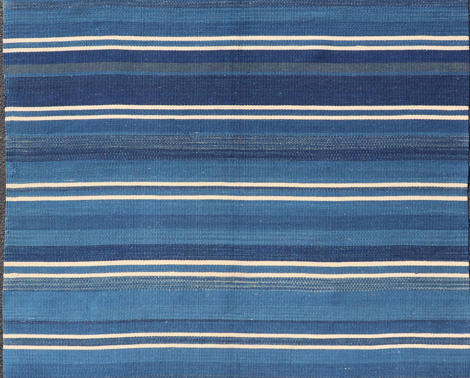 Turkish Flat - Weave Kilim in Navy Blue and Ivory In Striped Design. Keivan Woven Arts / rug EN - 15523, country of origin / type: Turkey / Kilim, circa 1950 Measures: 4'5 x 5'10 This vintage Turkish Kilim rug features a contemporary geometric strip... - Keivan Woven ArtsEN - 15523 - 23619Rug