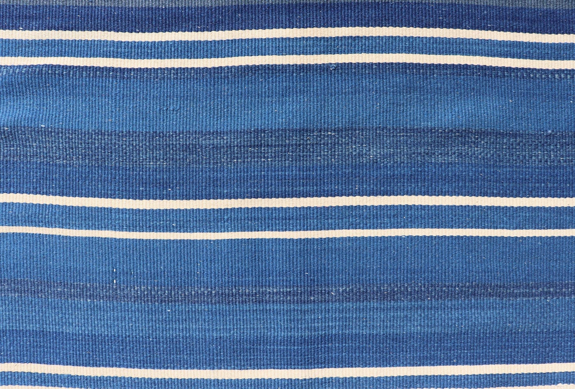 Turkish Flat - Weave Kilim in Navy Blue and Ivory In Striped Design. Keivan Woven Arts / rug EN - 15523, country of origin / type: Turkey / Kilim, circa 1950 Measures: 4'5 x 5'10 This vintage Turkish Kilim rug features a contemporary geometric strip... - Keivan Woven ArtsEN - 15523 - 23619Rug
