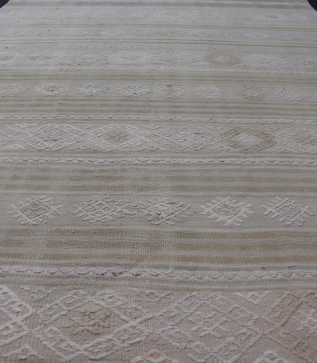nan - Keivan Woven ArtsEN - 15529 - 26538Rug