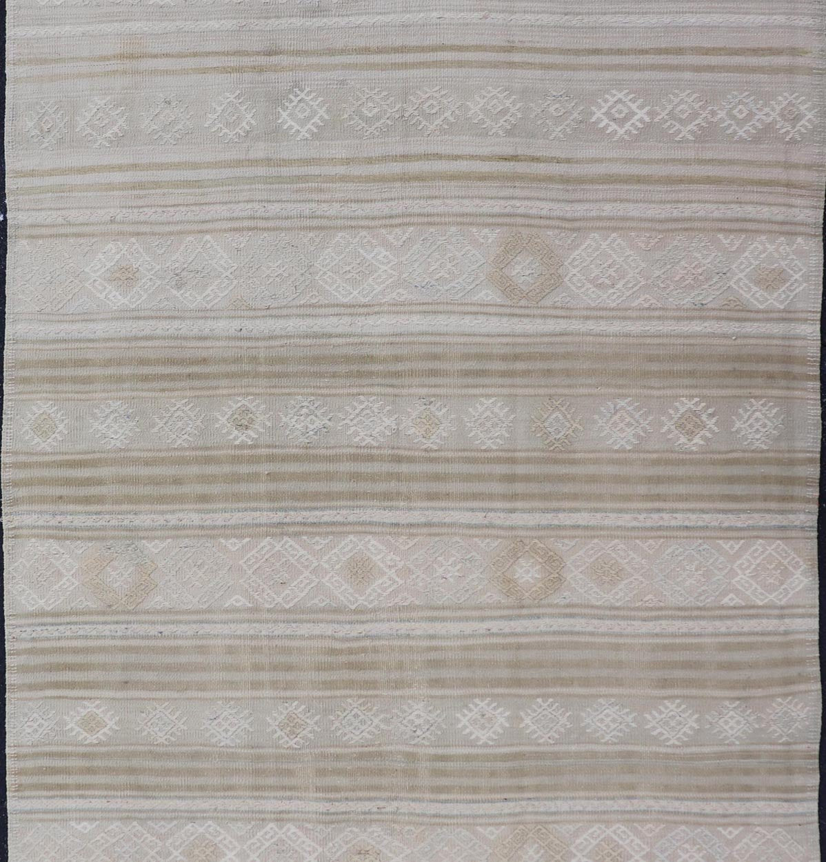 nan - Keivan Woven ArtsEN - 15529 - 26538Rug