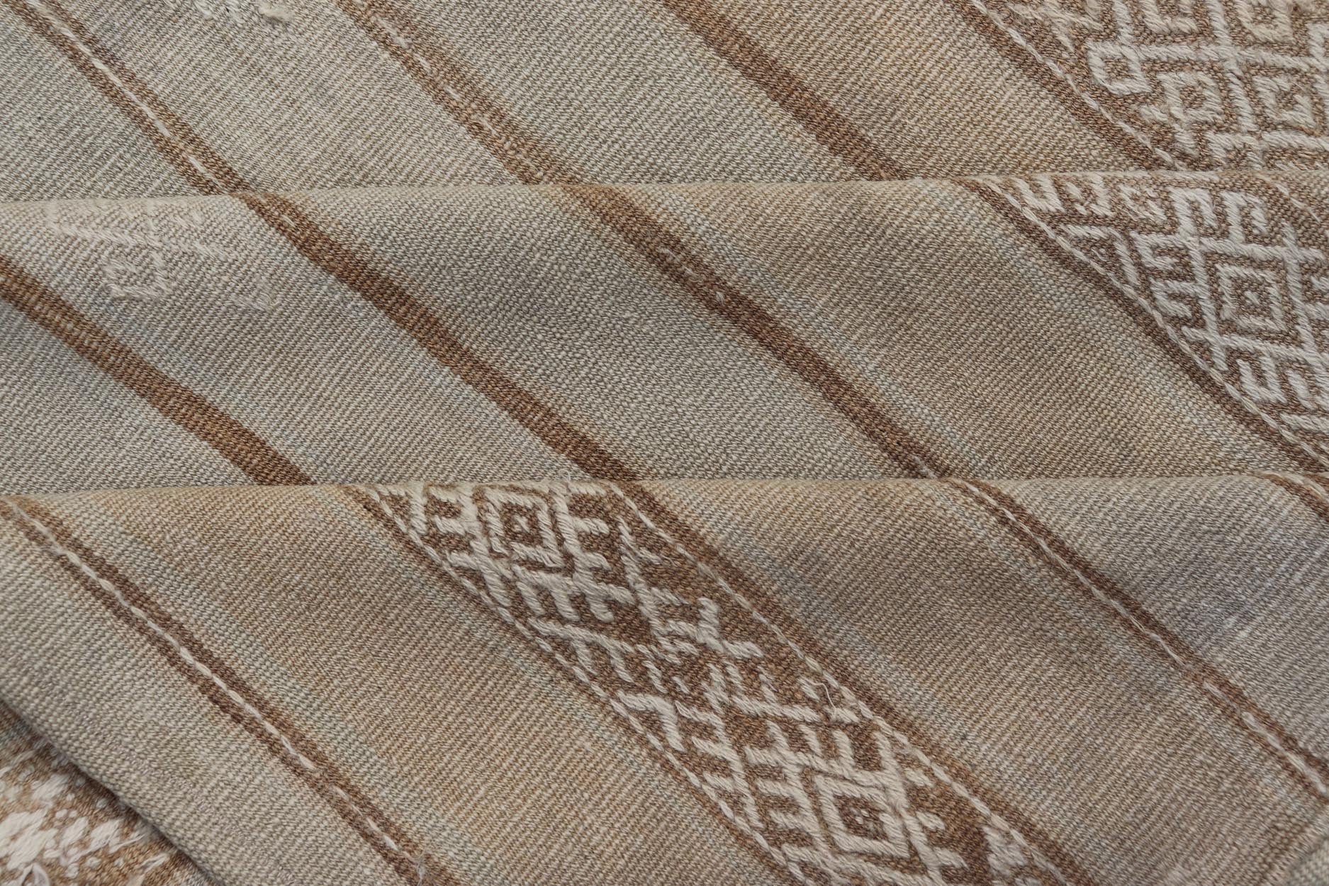 nan - Keivan Woven ArtsEN - 15578 - 26892Rug