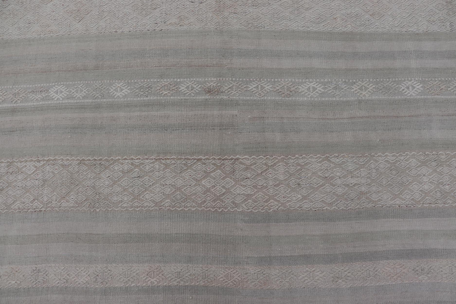 nan - Keivan Woven ArtsEN - 15646 - 26610Rug