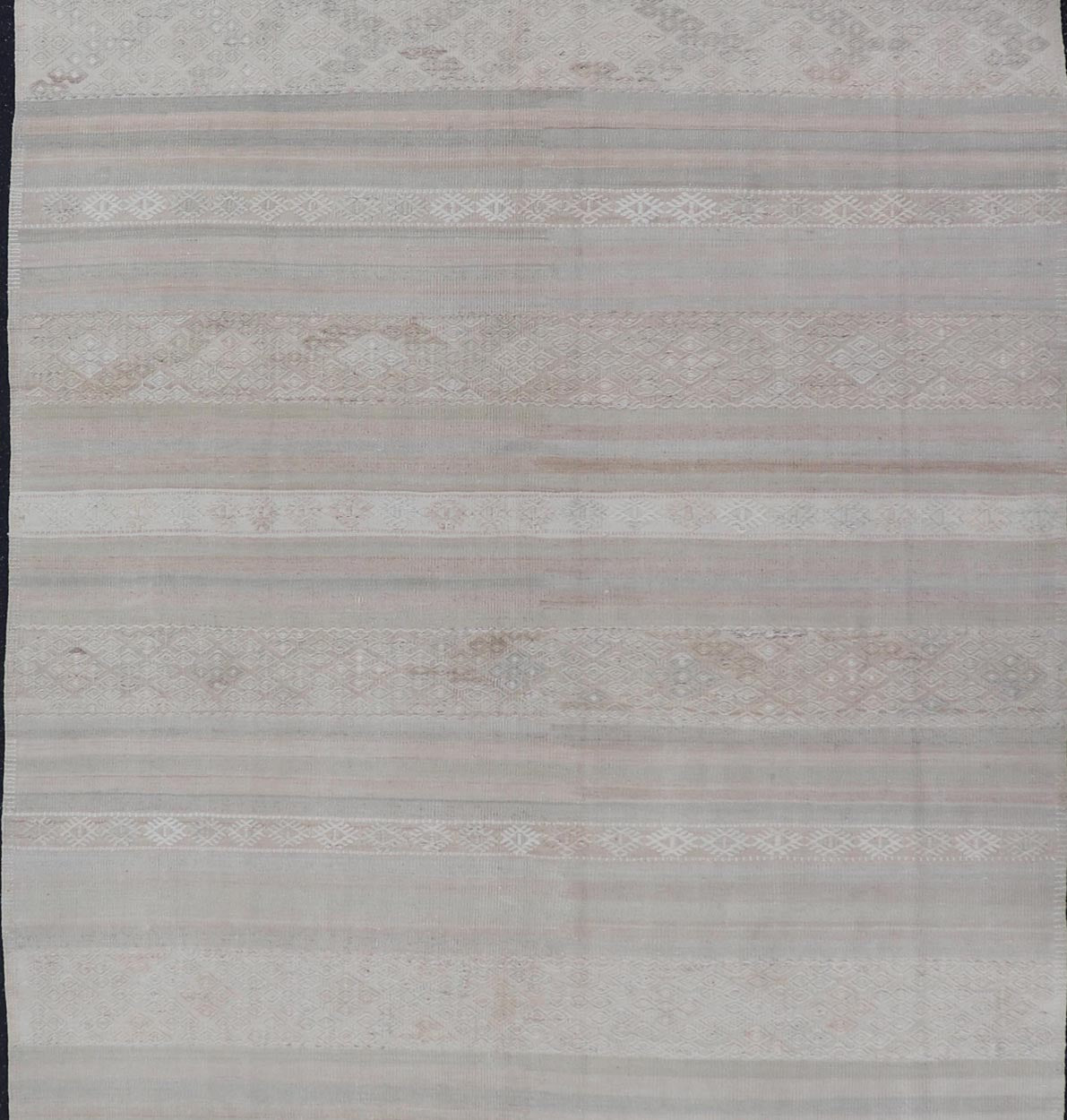 nan - Keivan Woven ArtsEN - 15646 - 26610Rug