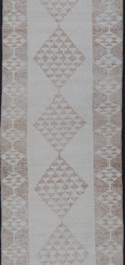 nan - Keivan Woven ArtsEN - 15787 - 26658Rug
