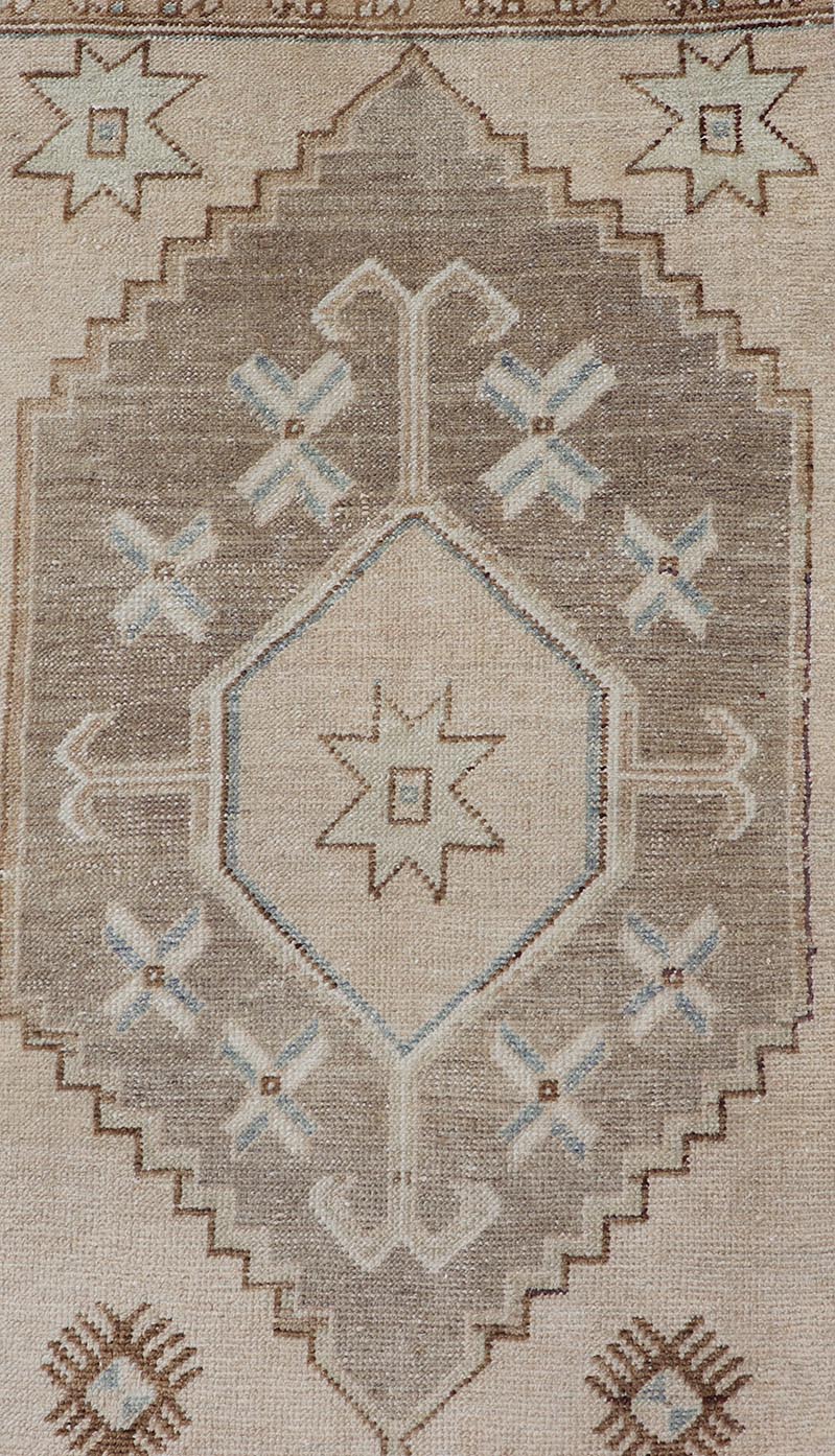nan - Keivan Woven ArtsEN - 15796 - 26898Rug