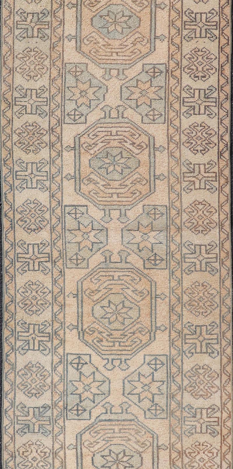 nan - Keivan Woven ArtsEN - 15797 - 26676Rug