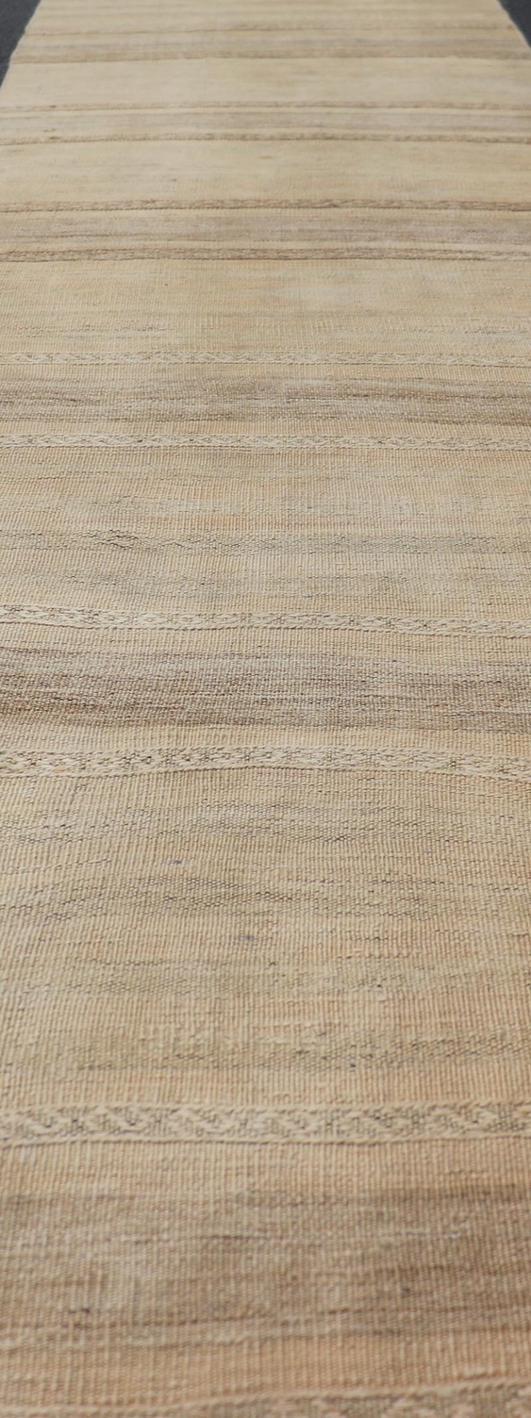 nan - Keivan Woven ArtsEN - 15850 - 26694Rug