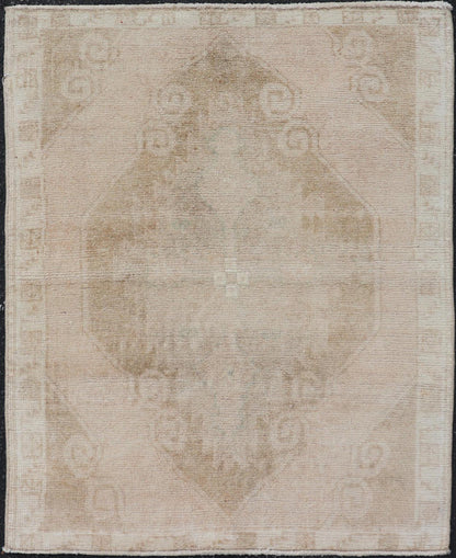 nan - Keivan Woven ArtsEN - 15893 - 26976Rug