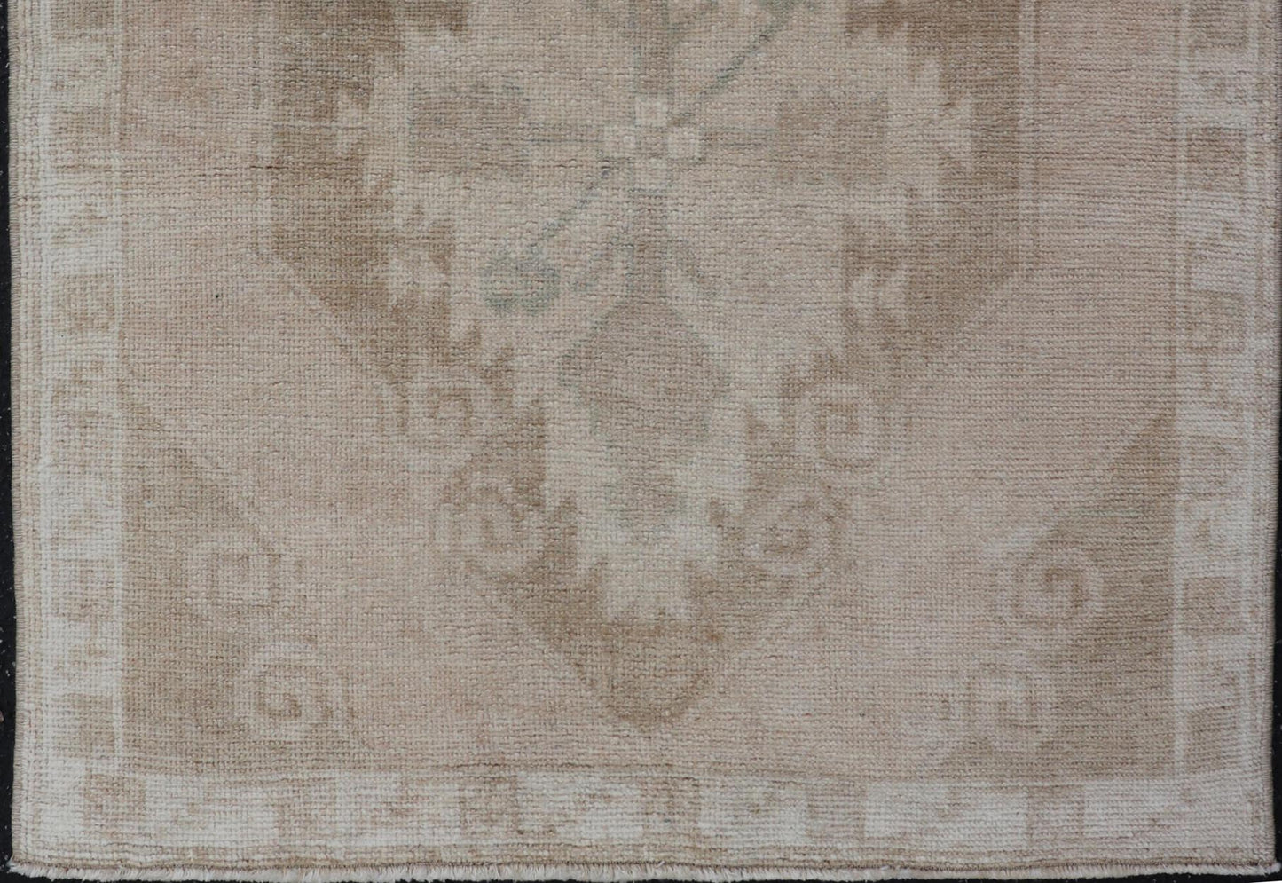 nan - Keivan Woven ArtsEN - 15896 - 26988Rug