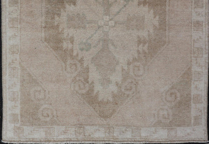 nan - Keivan Woven ArtsEN - 15896 - 26988Rug