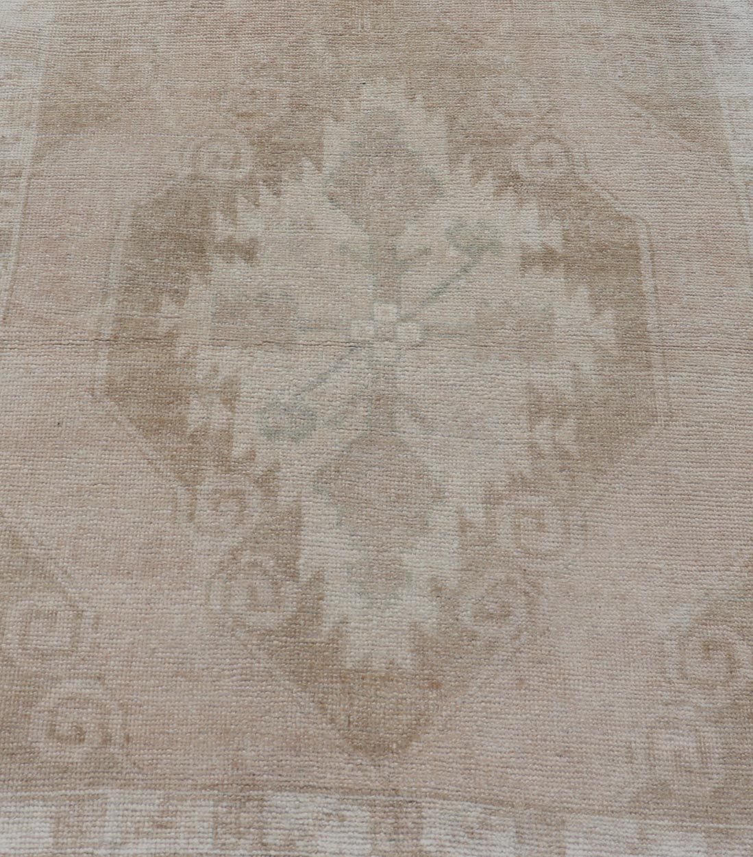 nan - Keivan Woven ArtsEN - 15896 - 26988Rug