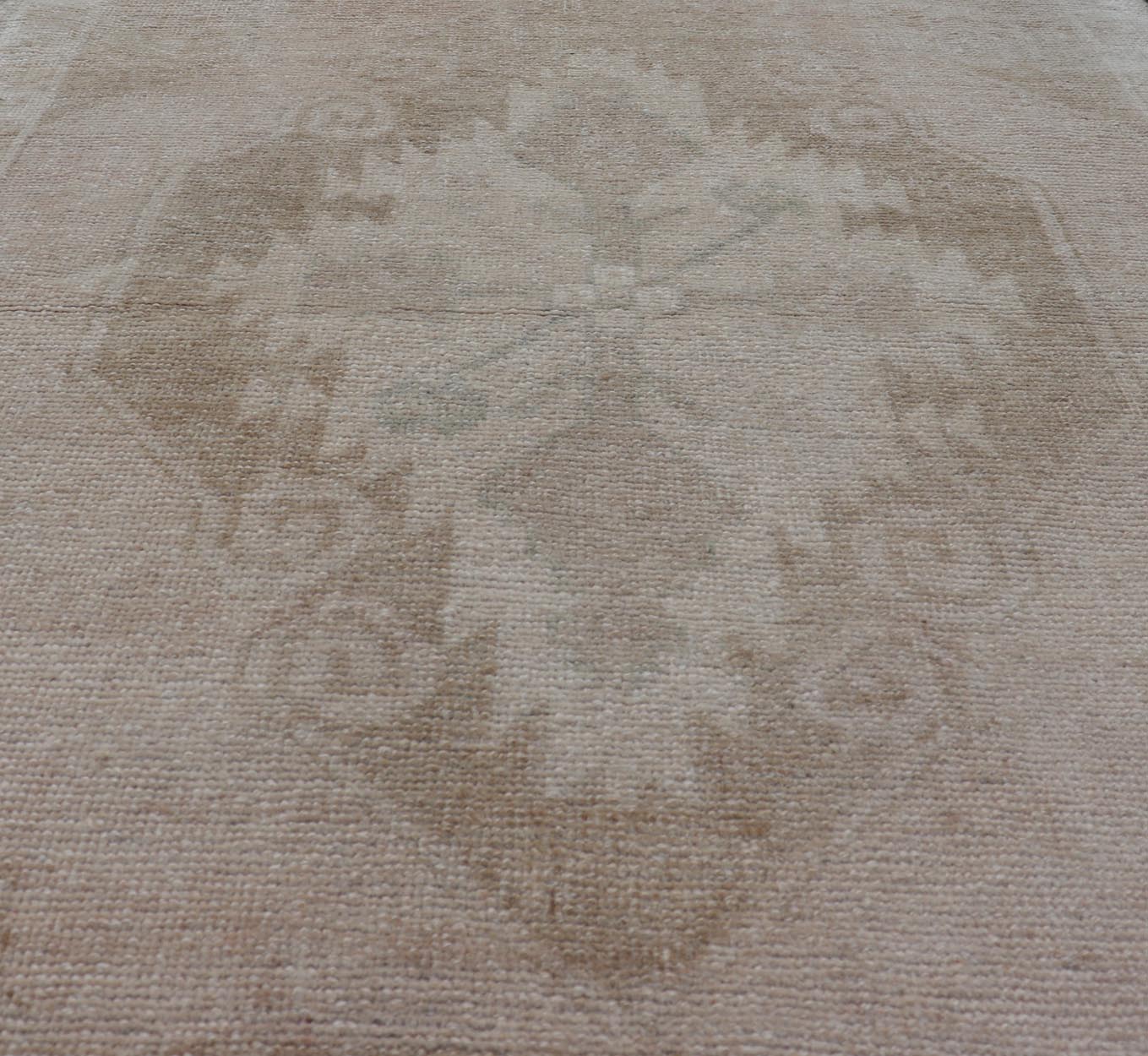 nan - Keivan Woven ArtsEN - 15896 - 26988Rug