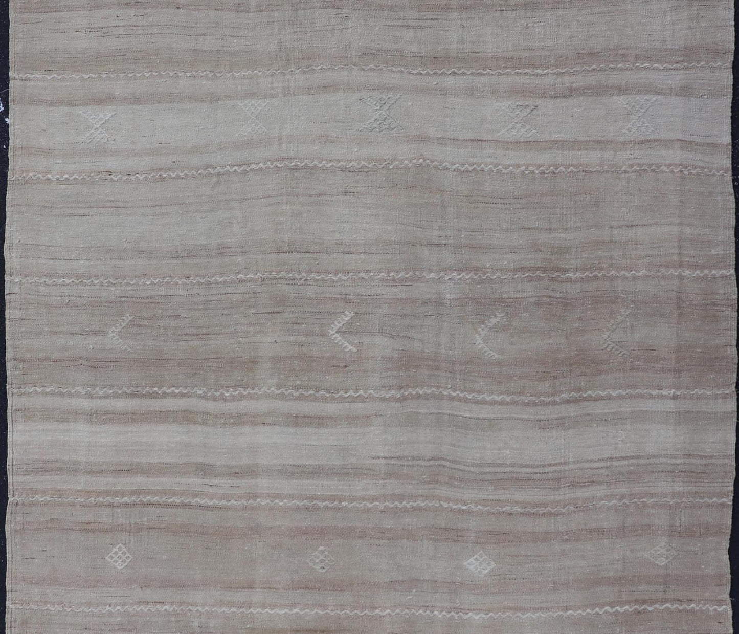 nan - Keivan Woven ArtsEN - 15900 - 27000Rug