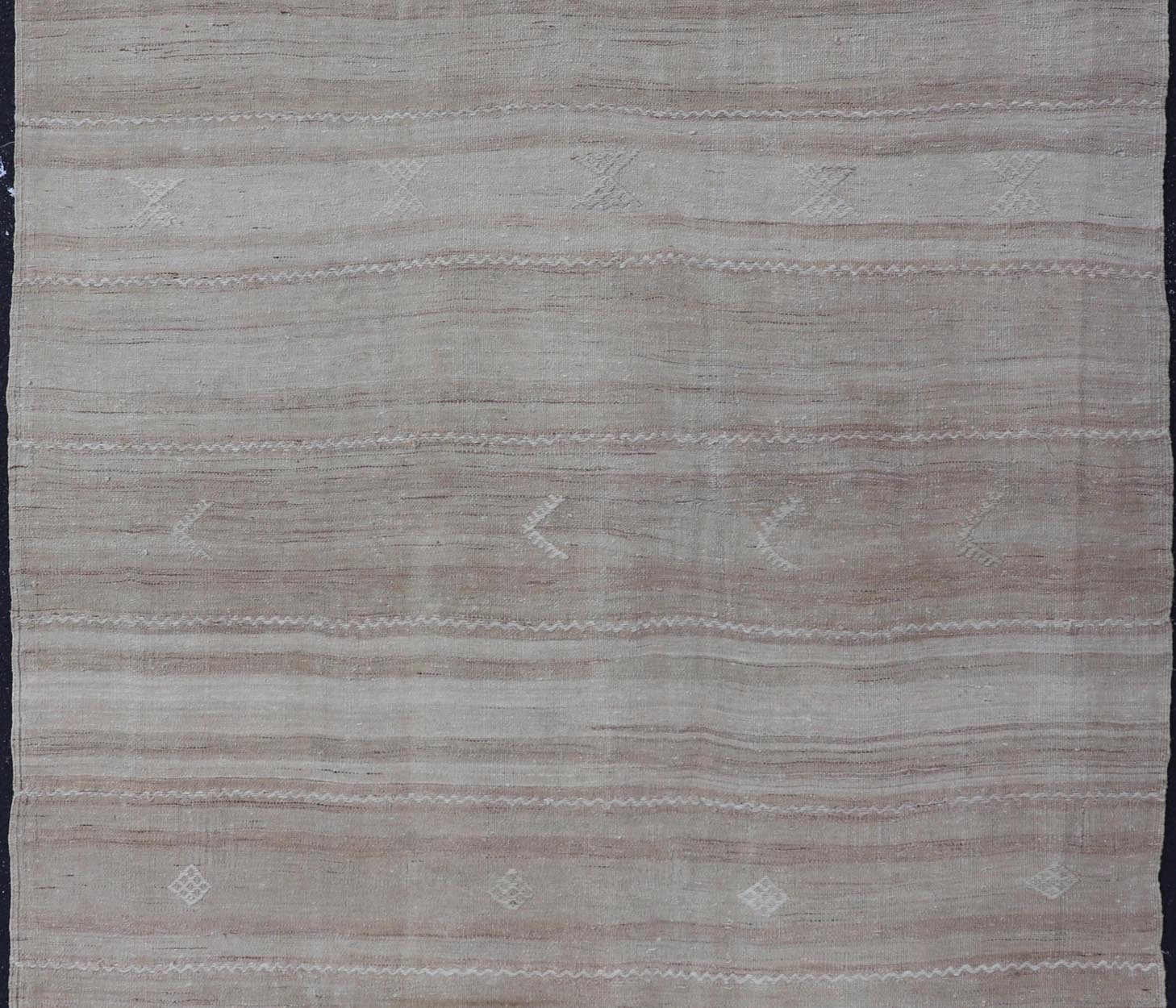 nan - Keivan Woven ArtsEN - 15900 - 27000Rug