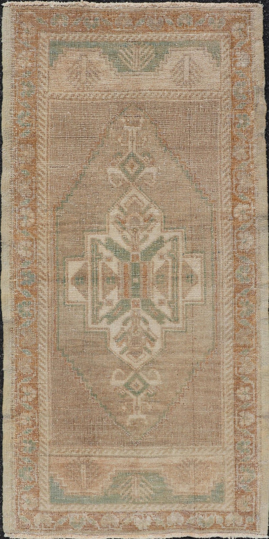 nan - Keivan Woven ArtsEN - 15902 - 24055Rug