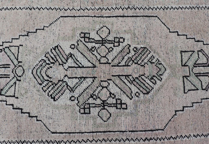 Vintage Turkish Oushak Rug with All - Over Sub - Geometric Medallion Design Keivan Woven Arts / rug EN - 15904, country of origin / type: Turkey / Oushak, circa 1950 Measures: 1'6 x 3'5 - Keivan Woven ArtsEN - 15904 - 24061Rug