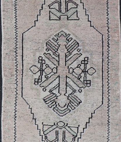 Vintage Turkish Oushak Rug with All - Over Sub - Geometric Medallion Design Keivan Woven Arts / rug EN - 15904, country of origin / type: Turkey / Oushak, circa 1950 Measures: 1'6 x 3'5 - Keivan Woven ArtsEN - 15904 - 24061Rug