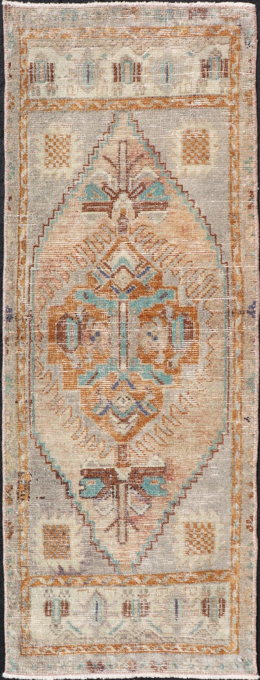 Vintage Turkish Oushak Rug with All - Over Sub - Geometric Medallion Design Keivan Woven Arts / rug EN - 15909, country of origin / type: Turkey / Oushak, circa 1950 Measures: 1'4 x 3'9 Small Turkish small size in multi colors and sub Geo... - Keivan Woven ArtsEN - 15909 - 24079