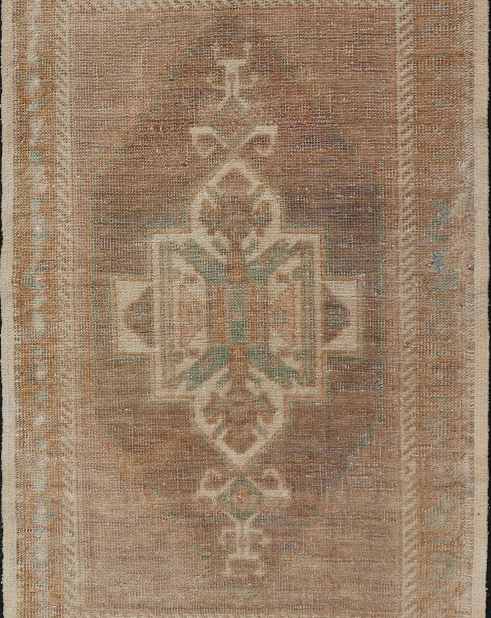 Vintage Turkish Oushak Rug with All - Over Sub - Geometric Medallion Design Keivan Woven Arts / rug EN - 15911, country of origin / type: Turkey / Oushak, circa 1950 Measures: 1'8 x 3'4 - Keivan Woven ArtsEN - 15911 - 23870Rug