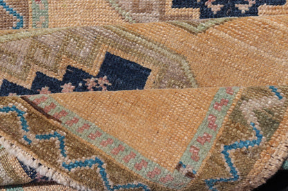 Vintage Turkish Oushak Rug with All - Over Sub - Geometric Medallion Design Keivan Woven Arts / rug EN - 15912, country of origin / type: Turkey / Oushak, circa 1950 Measures: 2'0 x 3'2 - Keivan Woven ArtsEN - 15912 - 23864Rug