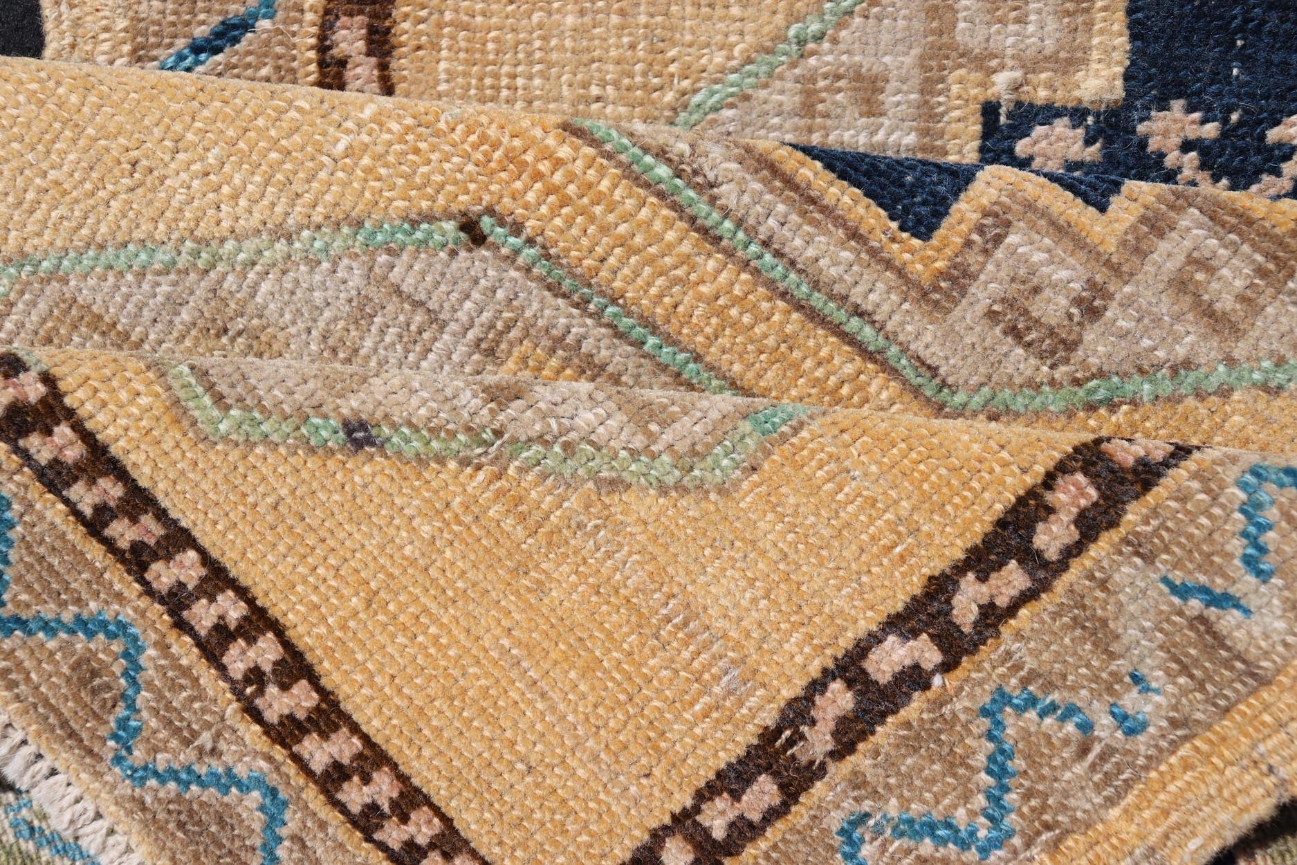 Vintage Turkish Oushak Rug with All - Over Sub - Geometric Medallion Design Keivan Woven Arts / rug EN - 15913, country of origin / type: Turkey / Oushak, circa 1950 Measures: 2'0 x 3'1 - Keivan Woven ArtsEN - 15913 - 23858Rug