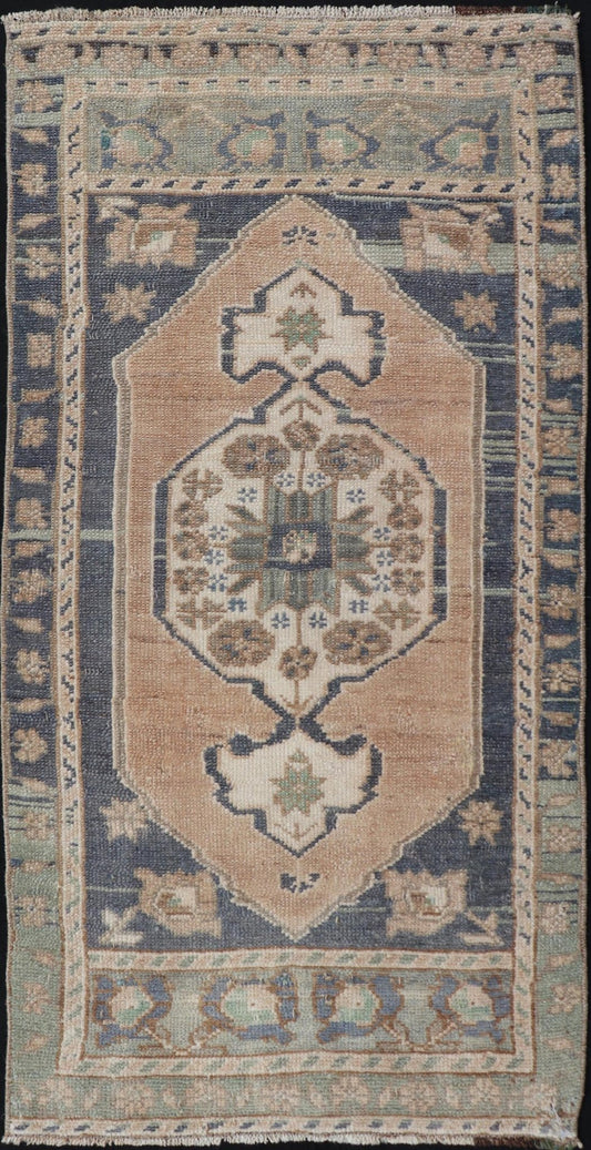 Vintage Turkish Oushak Rug with All - Over Sub - Geometric Medallion Design Keivan Woven Arts / rug EN - 15917, country of origin / type: Turkey / Oushak, circa 1950 Measures: 1'8 x 3'3 - Keivan Woven ArtsEN - 15917 - 24091Rug