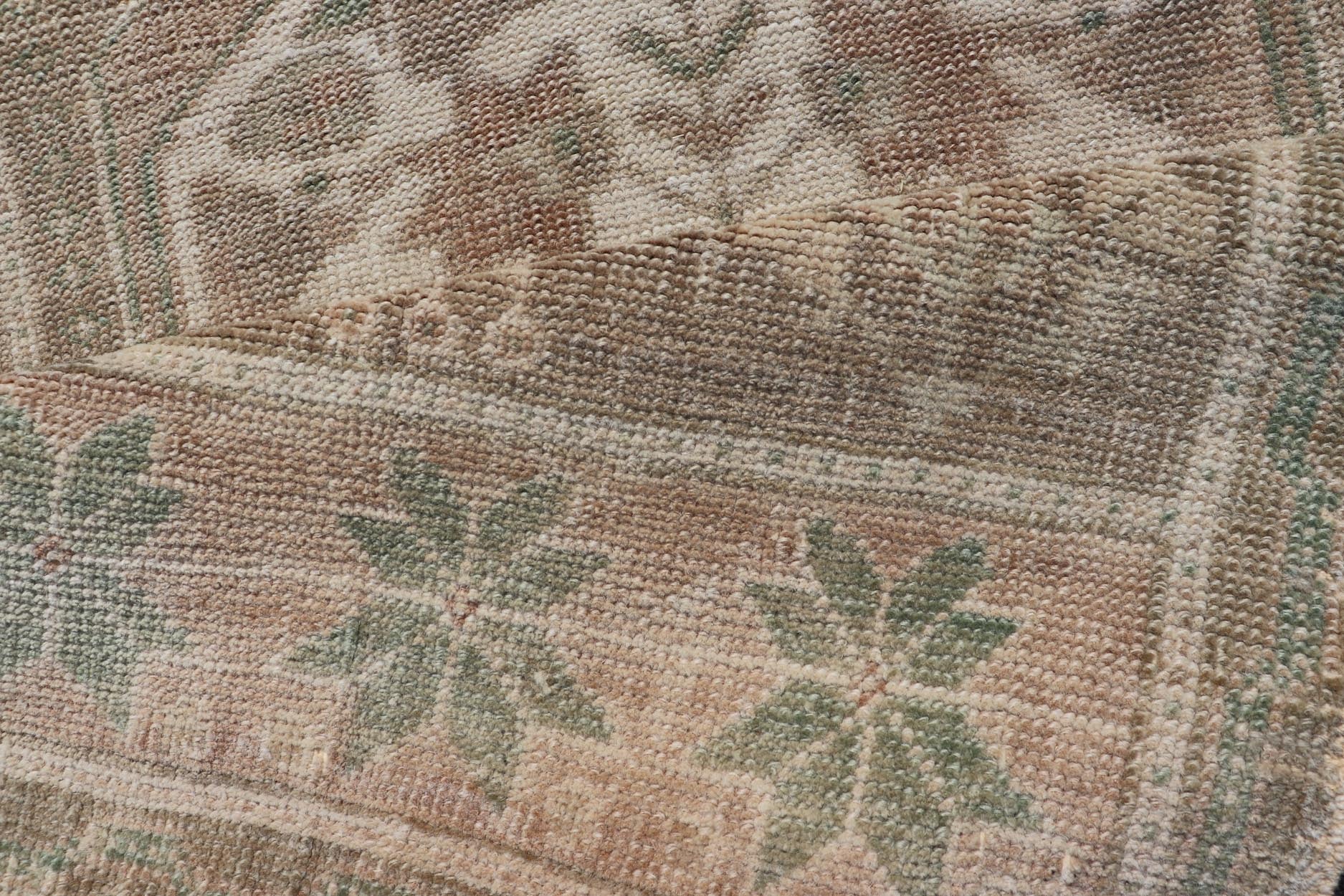 Vintage Turkish Oushak Rug with All - Over Sub - Geometric Medallion Design Keivan Woven Arts / rug EN - 15921, country of origin / type: Turkey / Oushak, circa 1950 Measures: 1'10 x 4'0 - Keivan Woven ArtsEN - 15921 - 24109Rug