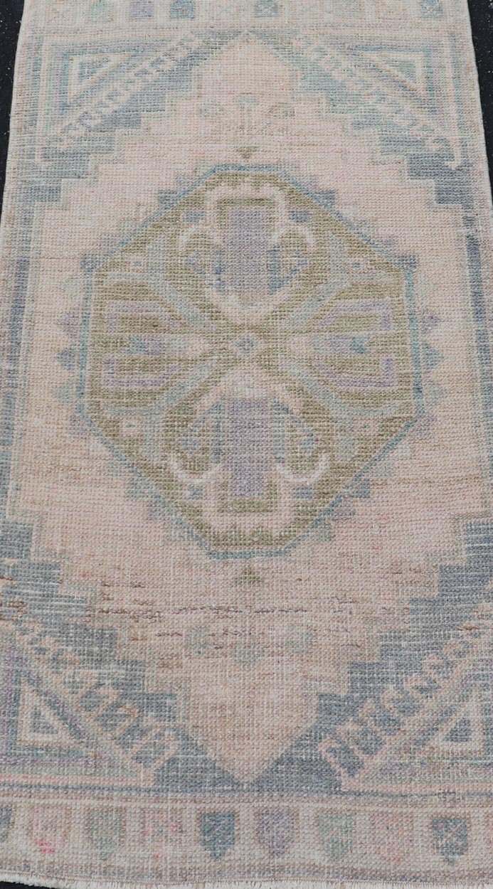 Vintage Turkish Oushak Rug with All - Over Sub - Geometric Medallion Design Keivan Woven Arts / rug EN - 15926, country of origin / type: Turkey / Oushak, circa 1950 Measures: 1'8 x 3'4 - Keivan Woven ArtsEN - 15926 - 24139Rug