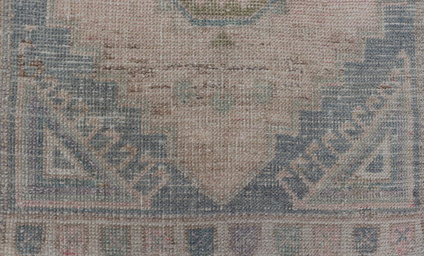 Vintage Turkish Oushak Rug with All - Over Sub - Geometric Medallion Design Keivan Woven Arts / rug EN - 15926, country of origin / type: Turkey / Oushak, circa 1950 Measures: 1'8 x 3'4 - Keivan Woven ArtsEN - 15926 - 24139Rug