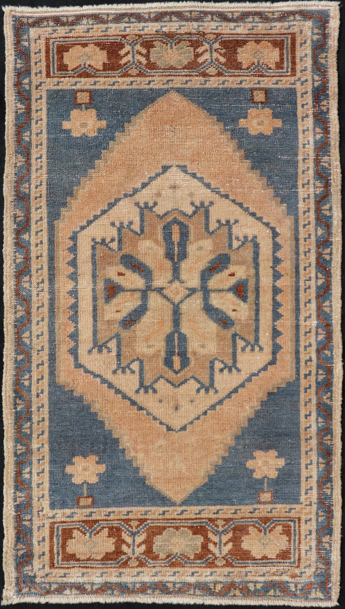 Vintage Turkish Oushak Rug with All - Over Sub - Geometric Medallion Design Vintage Turkish Oushak Rug with All - Over Sub - Geometric Medallion Design. Keivan Woven Arts / rug EN - 15930, country of origin / type: Turkey / Oushak, circa 1950 Mea... - Keivan Woven ArtsEN - 15930 - 24157Rug