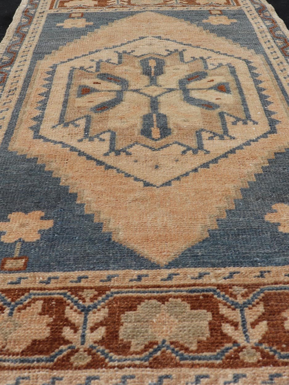 Vintage Turkish Oushak Rug with All - Over Sub - Geometric Medallion Design Vintage Turkish Oushak Rug with All - Over Sub - Geometric Medallion Design. Keivan Woven Arts / rug EN - 15930, country of origin / type: Turkey / Oushak, circa 1950 Mea... - Keivan Woven ArtsEN - 15930 - 24157Rug