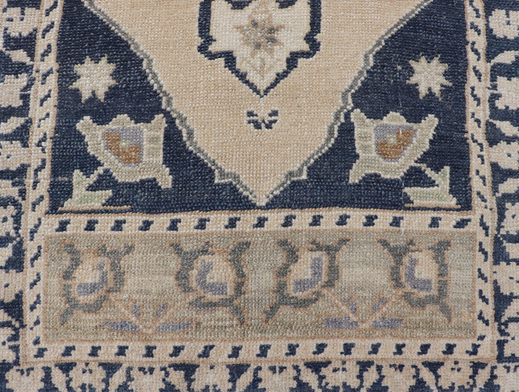 Vintage Turkish Oushak Rug with All - Over Sub - Geometric Medallion Design Vintage Turkish small mat size Oushak Rug with All - Over Sub - Geometric Medallion Design. Keivan Woven Arts / rug EN - 15934, country of origin / type: Turkey / Oushak, circa ... - Keivan Woven ArtsEN - 15934 - 24175Rug