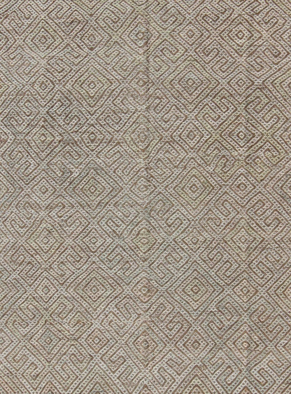 Large Vintage Embroidered Flat - Weave in Ivory and Brown With Geometric Design. Geometric Design Vintage Kilim Rug from Turkey in Natural Tones, rug en - 165322, country of origin / type: Turkey / Kilim, circa 1950 Featuring a beautiful geo... - Keivan Woven ArtsEN - 165322 - 10954Rug
