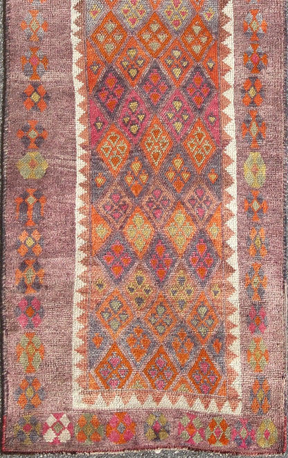 Colorful vintage Turkish oushak runner with repeating diamond geometric design, rug en - 165369, country of origin / type: Turkey / Oushak, circa 1950 This vintage Oushak runner (circa mid - 20th century) features a unique blend of colors and an int... - Keivan Woven ArtsEN - 165369 - 9022Rug