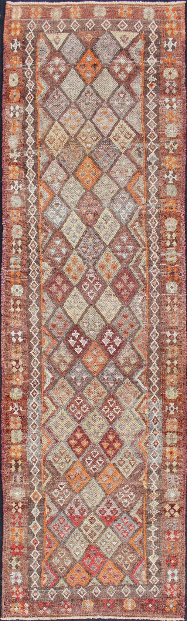 Vintage Turkish runner, from Kurdish part of Turkey with geometric diamond design in red, maroon, orange, and gray, rug en - 165561, country of origin / type: Turkey / Oushak, circa 1950. This beautiful vintage Oushak runner from 1950s Turkey feat... - Keivan Woven ArtsEN - 165561 - 11193Rug